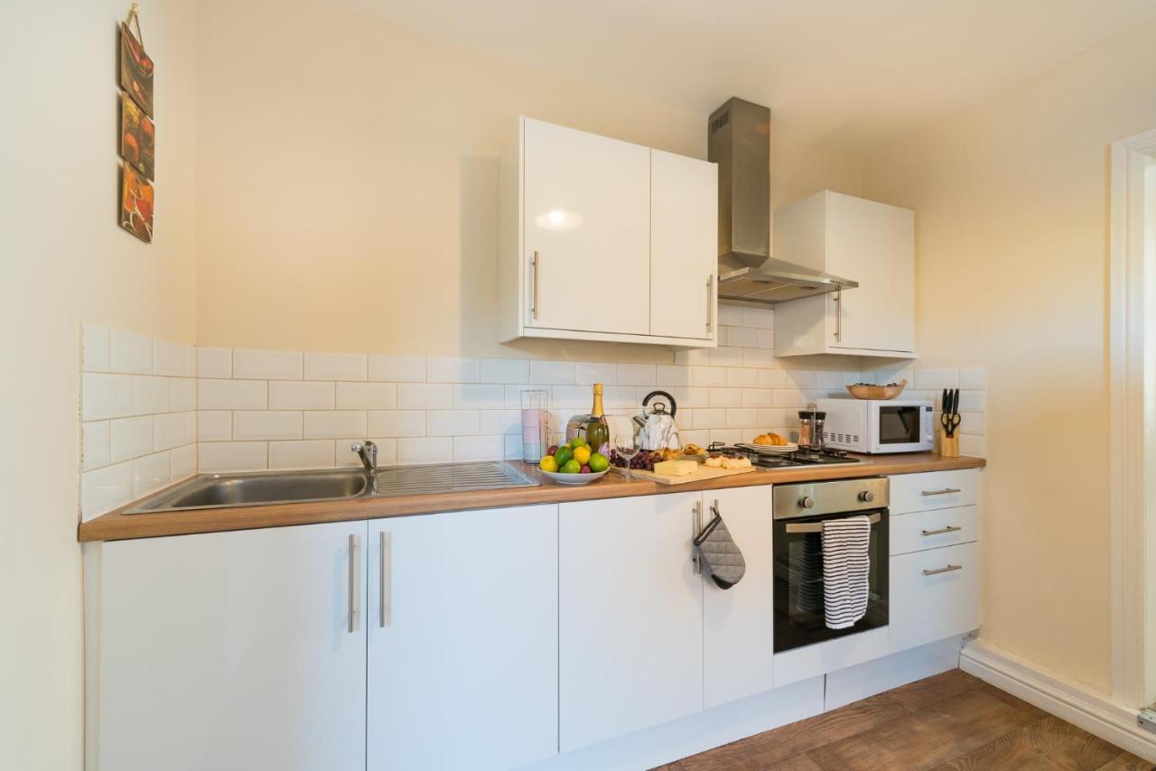 3 Bedroom-5 Beds Newland Ave King'S Palace Leisure-Contractor-Heart Of Hull Amenities Kingston upon Hull Exteriör bild
